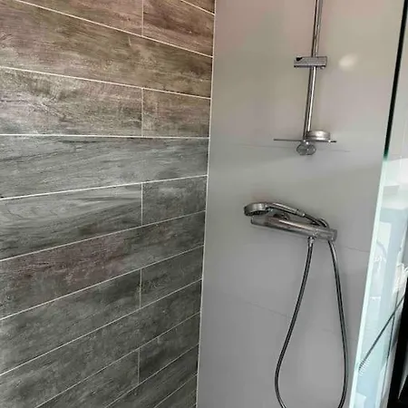 Apartment Neuf Avec Jardin 60 M2 Climatise A Proximite De L Ocean